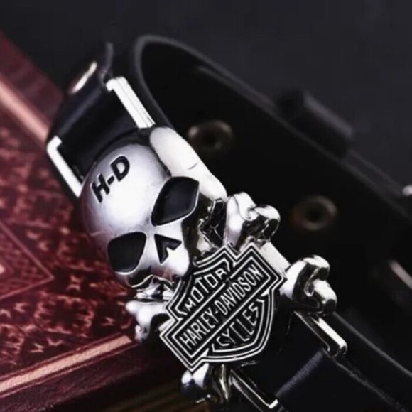 Ladies Harley Davidson Motorcycles Leather Skull Biker Bracelet  Adjustable New - Picture 4 of 7